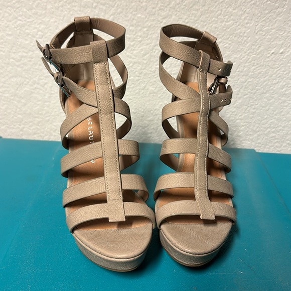 Nude high wedges - Picture 2 of 4